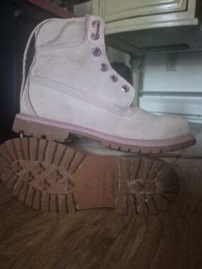 Timberland Pink and Brown Lace-Up Women’s Boots